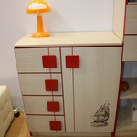 Детская мебель Севилья, комод. Цвет: Дуб Линдберг/Красный глянец
