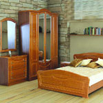 Спальня Кэт-2 Венеция. Состав композиции: кровать, шкаф 4-x дверный с 2-мя зеркалами, комод, зеркало, тумбочки -2шт.